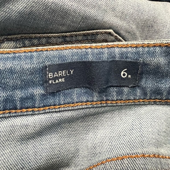 JJill Barely Flare jeans, misses 6, EUC - Picture 7 of 16